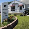The Cat's Meow Grooming & Suites